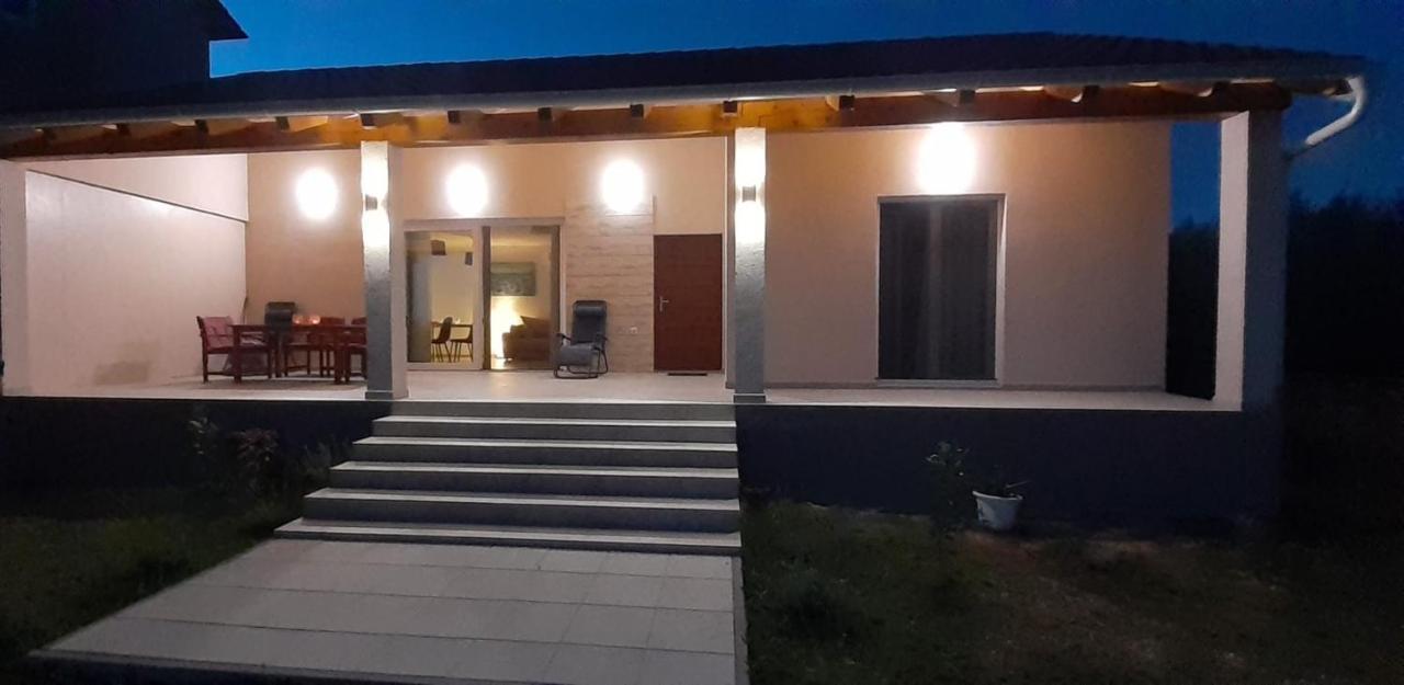 Holiday home Cvita & Gabi - Kuca Za Odmor *